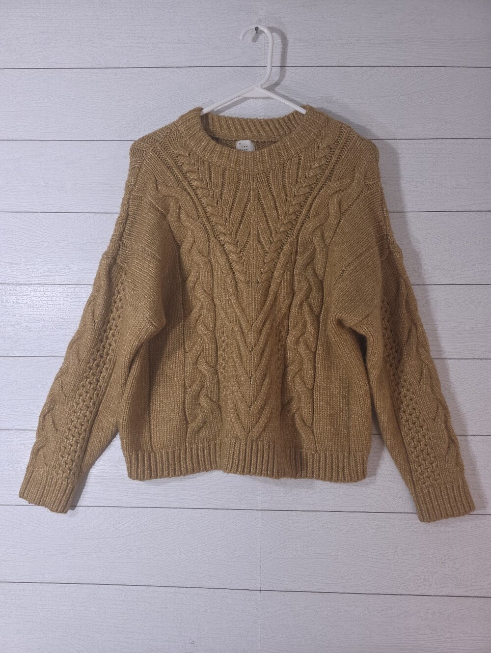 A New Day Cable Knit Crewneck Pullover Sweater Size Large Wheat Tone
